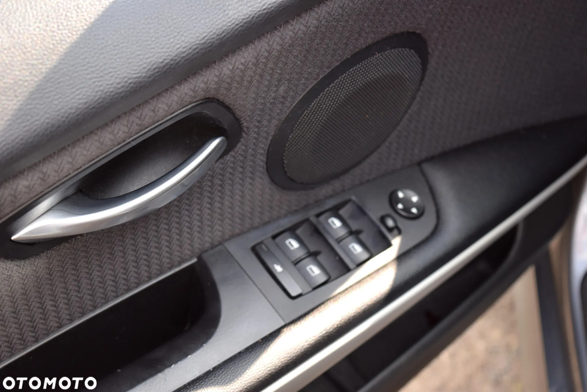 BMW Seria 3 316i - 17
