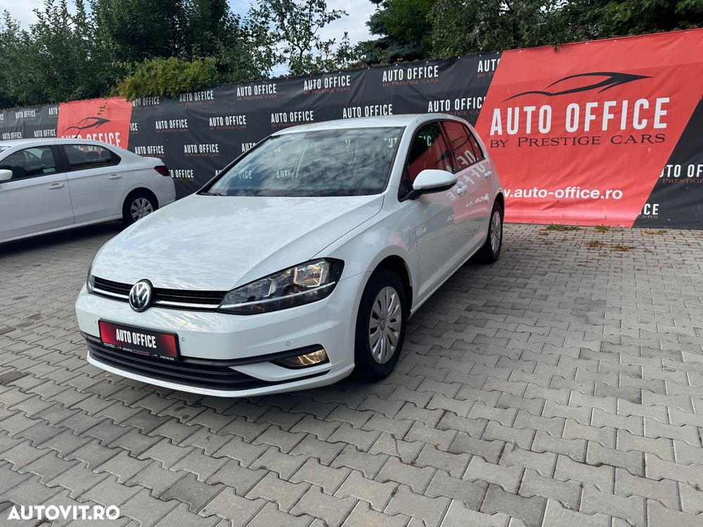 Volkswagen Golf 1.6 TDI Trendline - 8