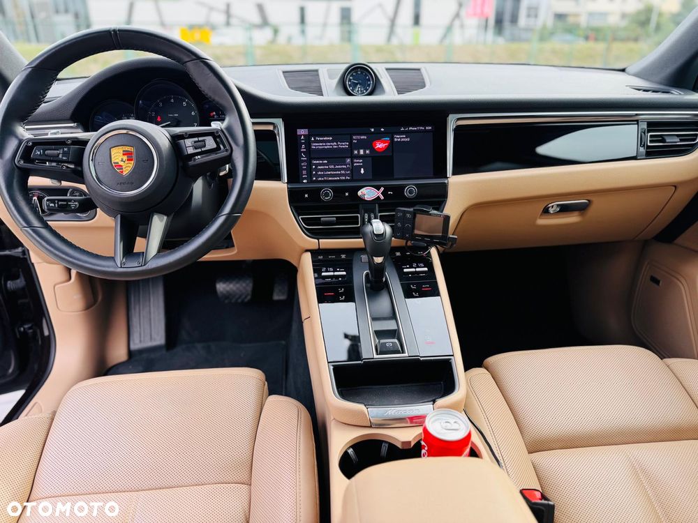 Porsche Macan Standard - 18