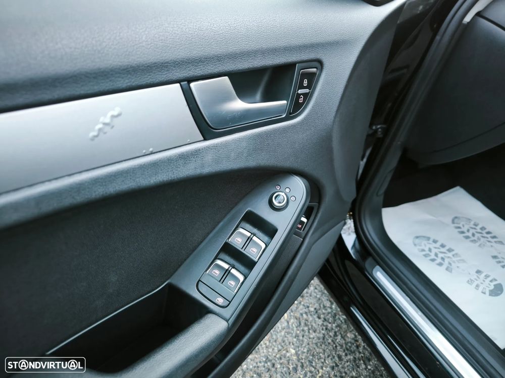 Audi A4 Avant 2.0 TDI ultra S tronic - 12