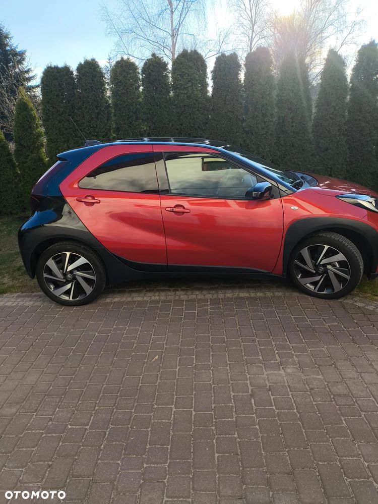 Toyota Aygo X 1.0 VVT-i JBL - 5