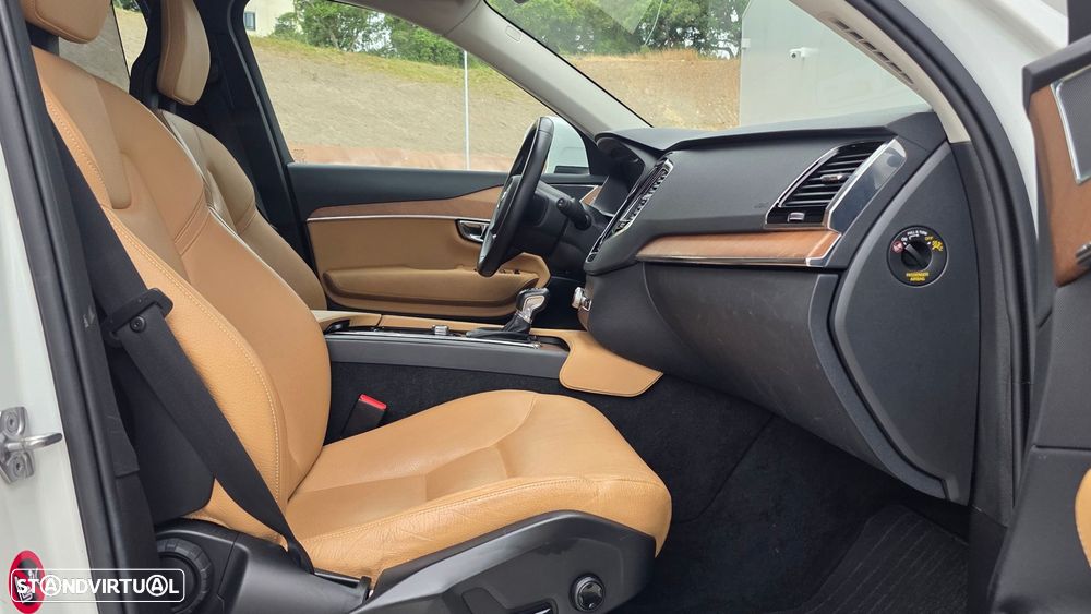 Volvo XC 90 2.0 D4 Momentum - 15