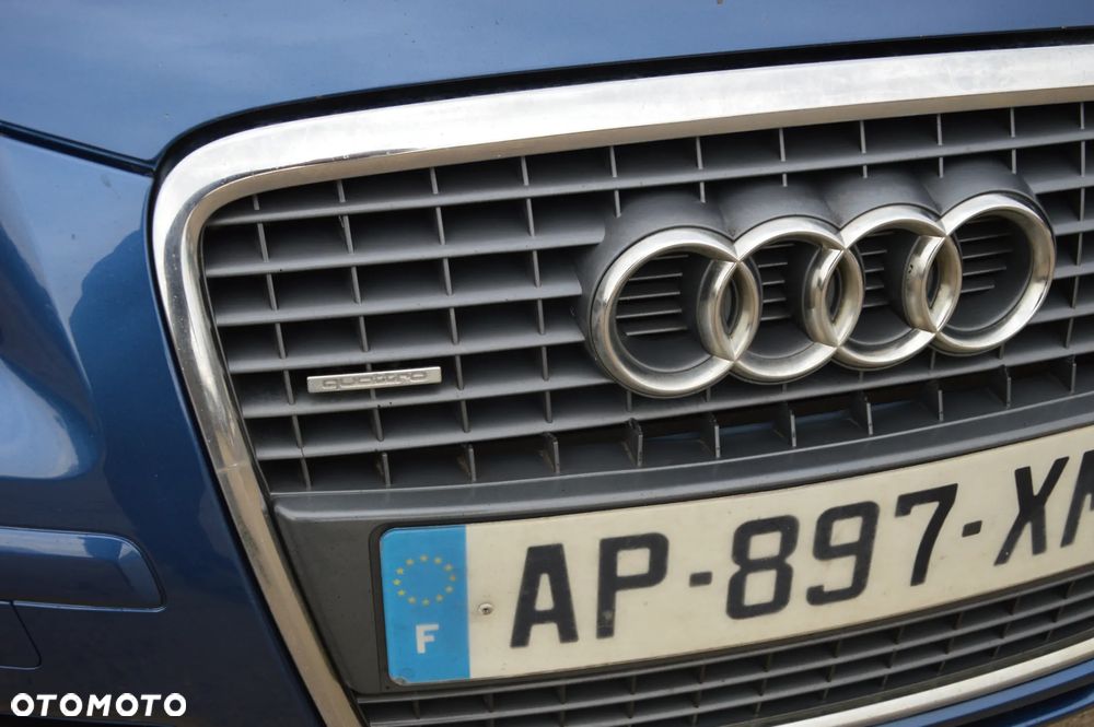 Audi A3 Sportback 2.0 TDI DPF quattro S line Sportpaket - 31