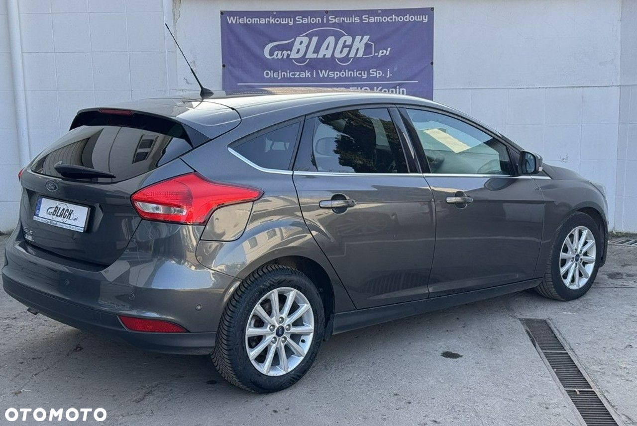 Ford Focus - 22