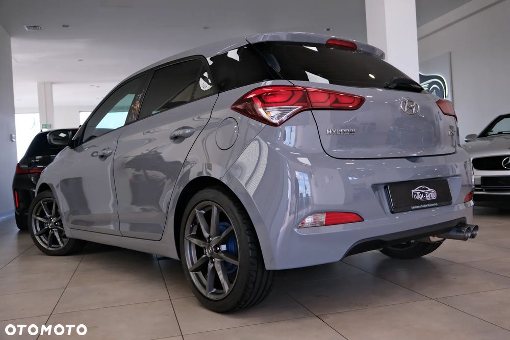 Hyundai i20 - 16