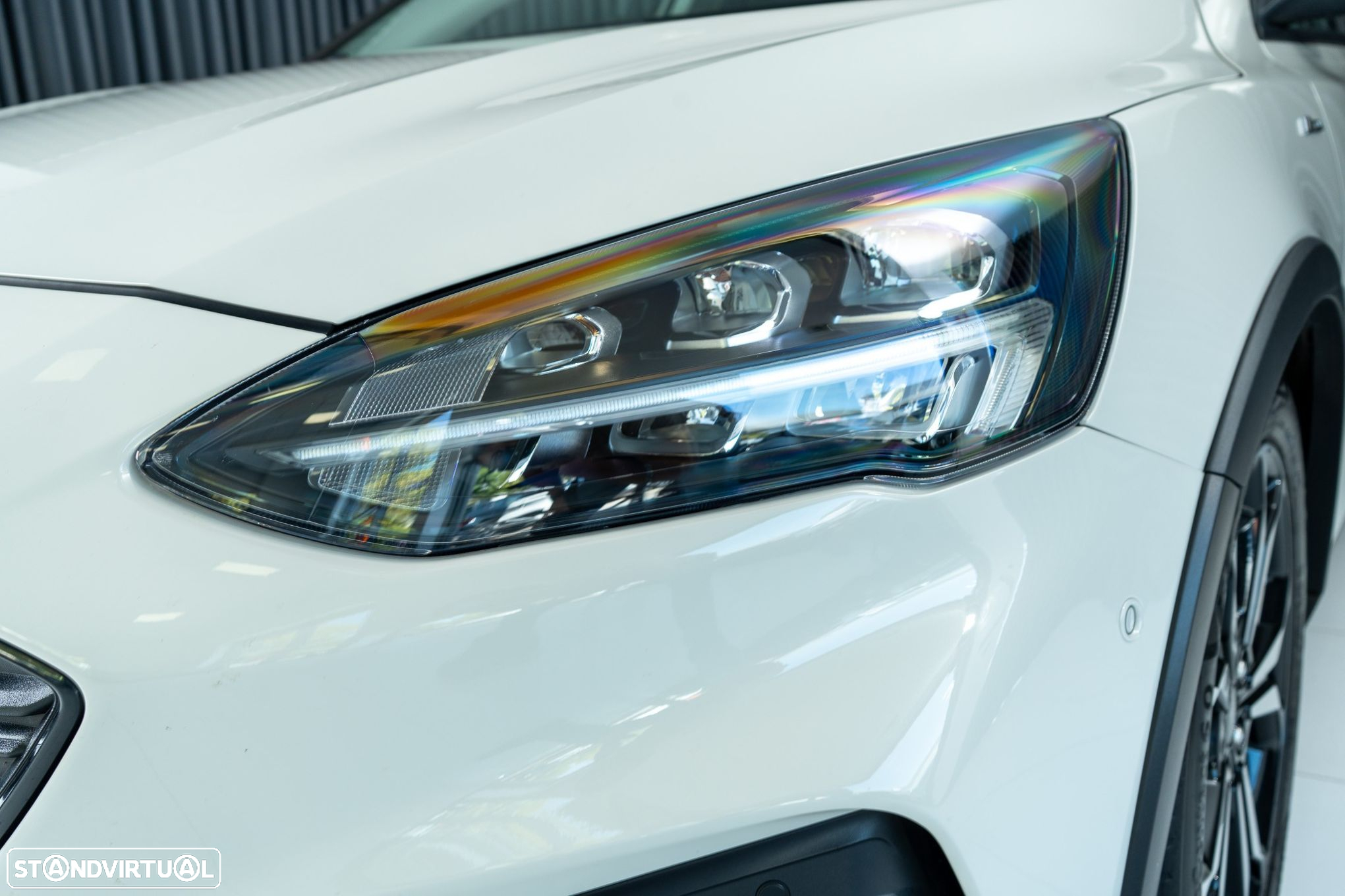 Ford Focus SW 1.0 EcoBoost Active X - 16