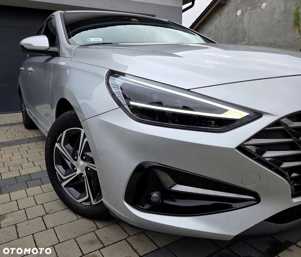 Hyundai i30 1.5 DPI Comfort - 12