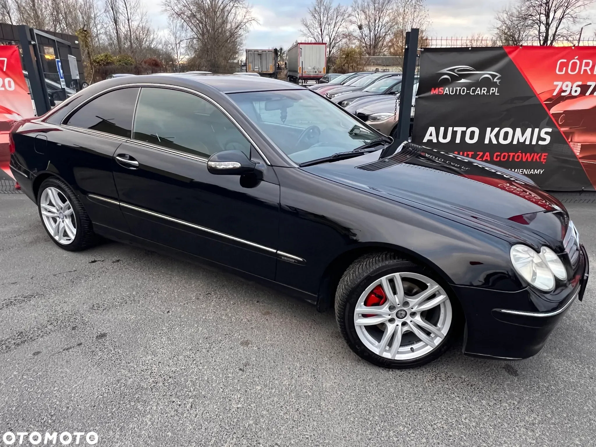 Mercedes-Benz CLK - 4