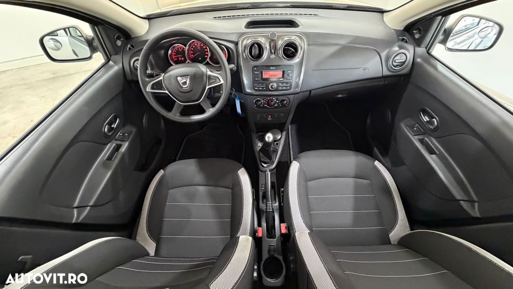 Dacia Sandero Stepway ECO-G 100 MT6 Comfort - 4