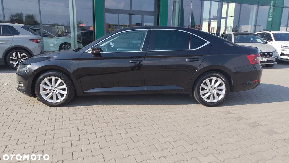Skoda Superb 2.0 TSI Ambition DSG - 4