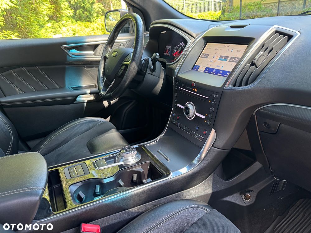 Ford Edge - 21