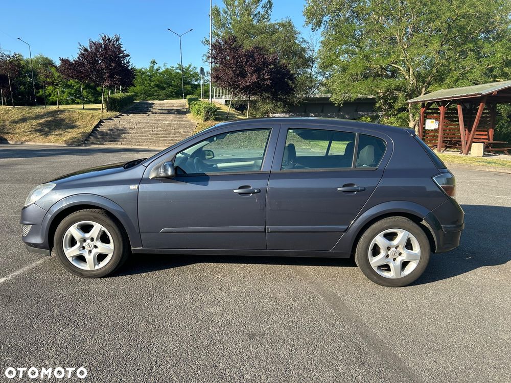 Opel Astra 1.4 - 3