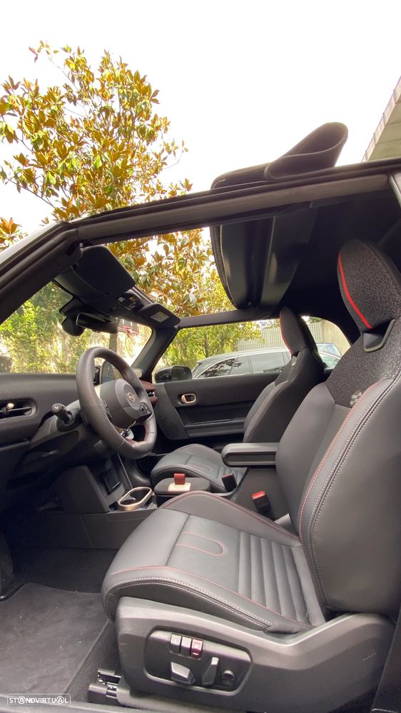 MINI Cabrio Cooper C JCW - 21