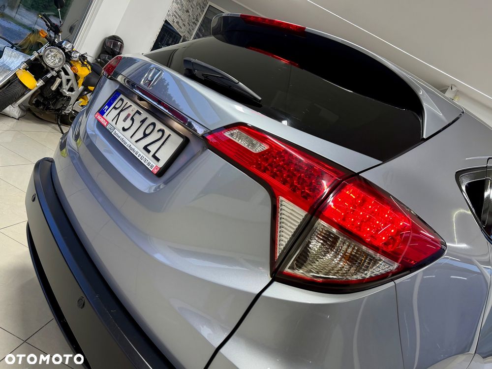 Honda HR-V 1.5 Executive (ADAS / Connect+) CVT - 23