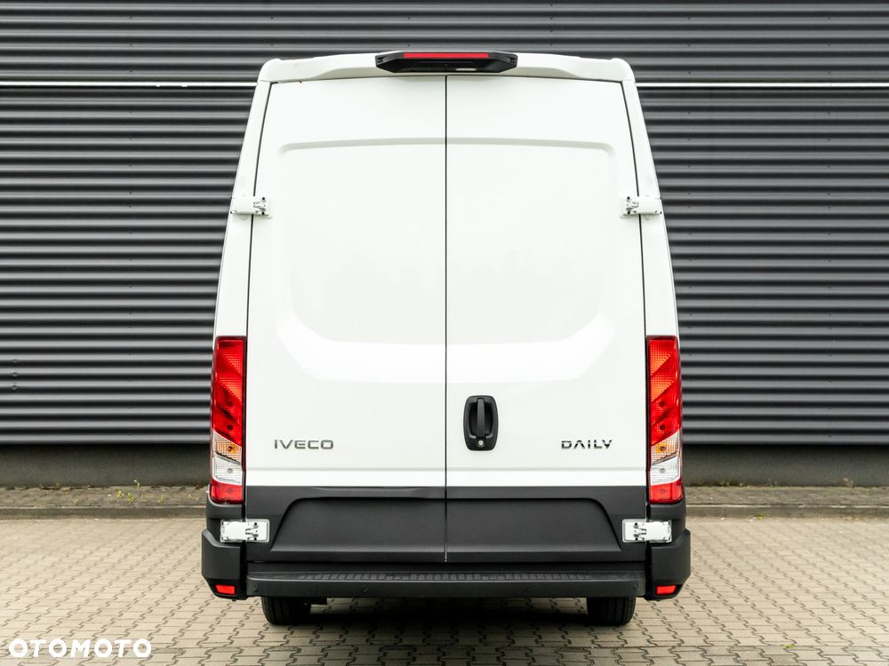 Iveco Daily 35S18HV 3.0 L4H2 - 9
