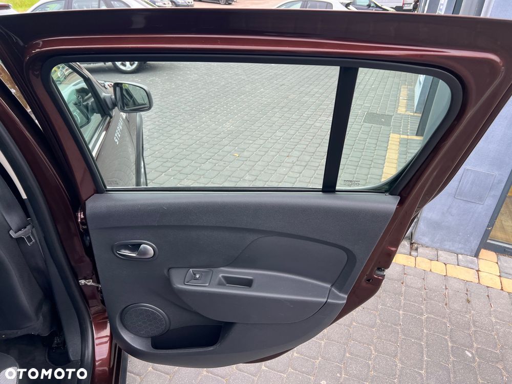 Dacia Sandero 0.9 TCe Laureate S&S Easy-R - 26