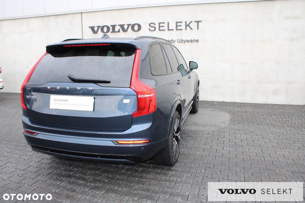 Volvo XC 90 - 8