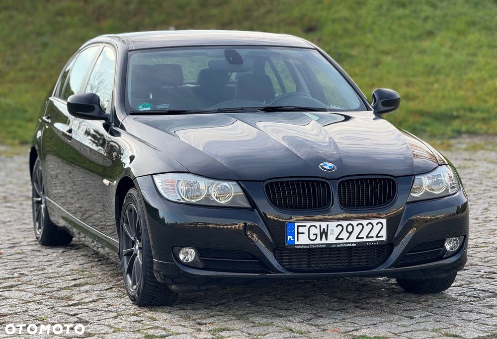 BMW Seria 3 318d - 5