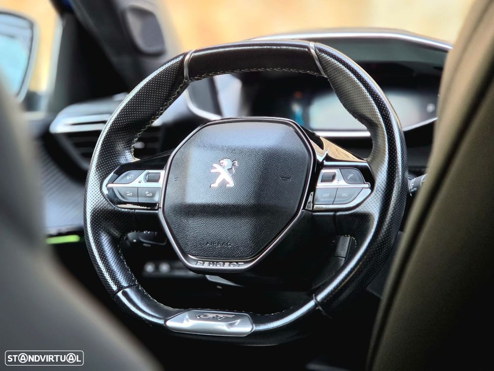 Peugeot e-2008 50 kWh GT - 40