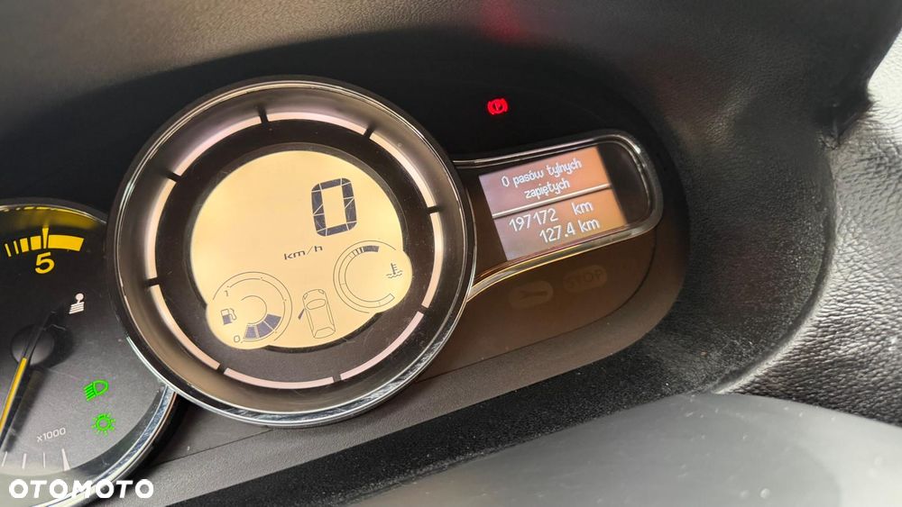 Renault Megane 1.5 dCi Energy Life EU6 - 10