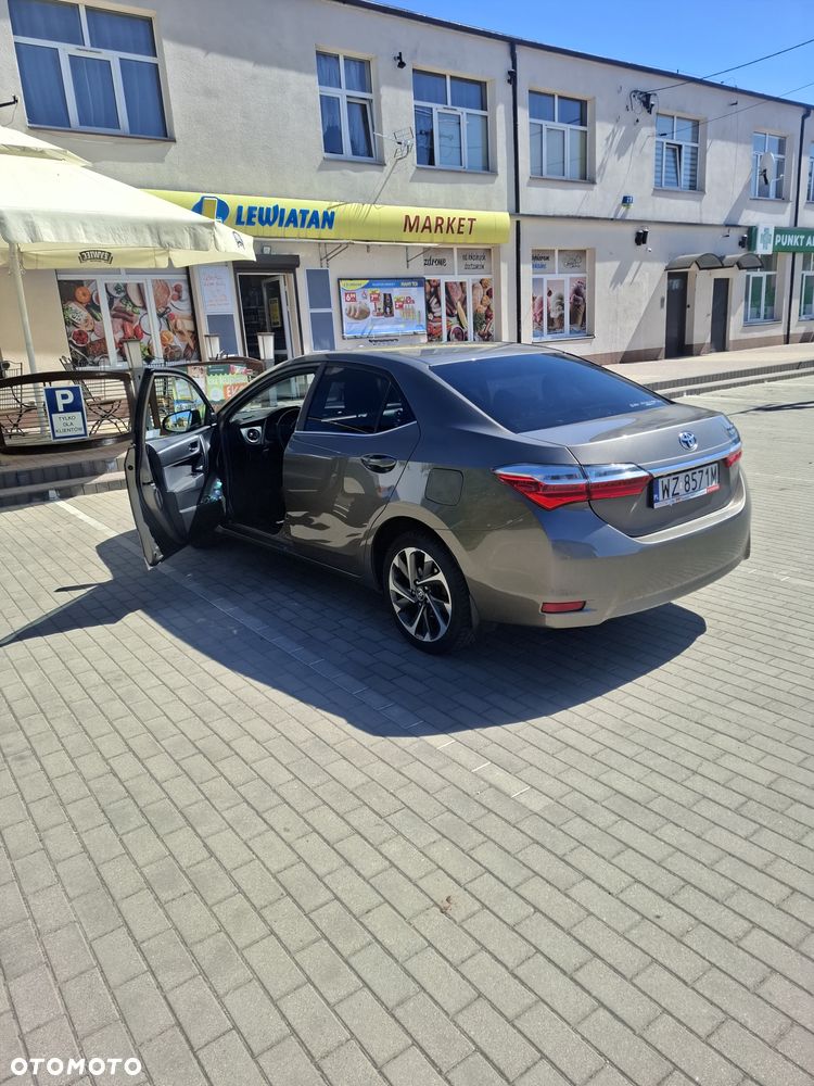 Toyota Corolla 1.6 Classic Plus - 1