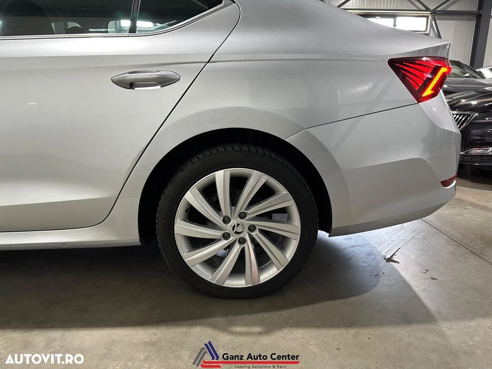 Skoda Octavia 2.0 TDI DSG Style - 35