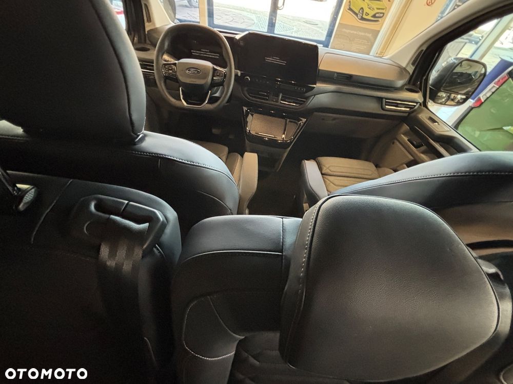 Ford Tourneo Custom 2.5 PHEV CVT 340 L2 Titanium X - 13