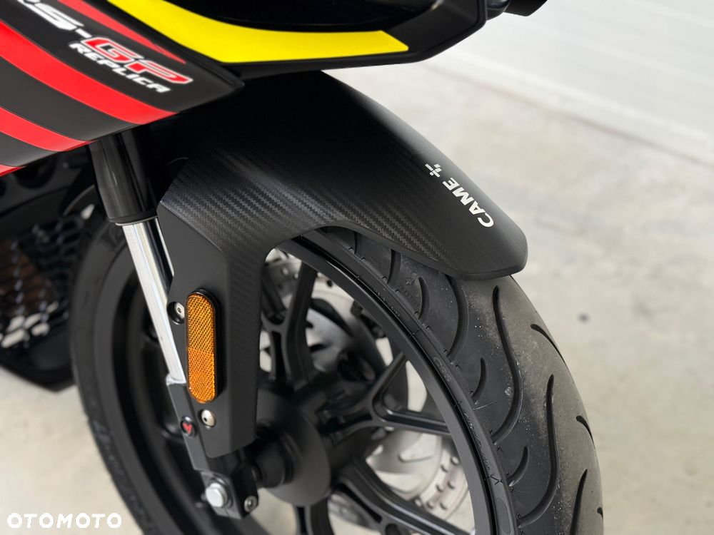 Aprilia RS - 9