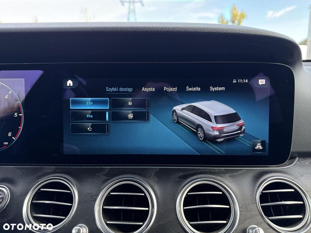 Mercedes-Benz Klasa E - 28