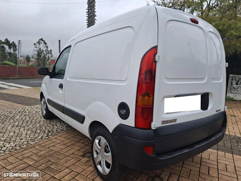 Renault KANGOO 1.5 DCI - 6