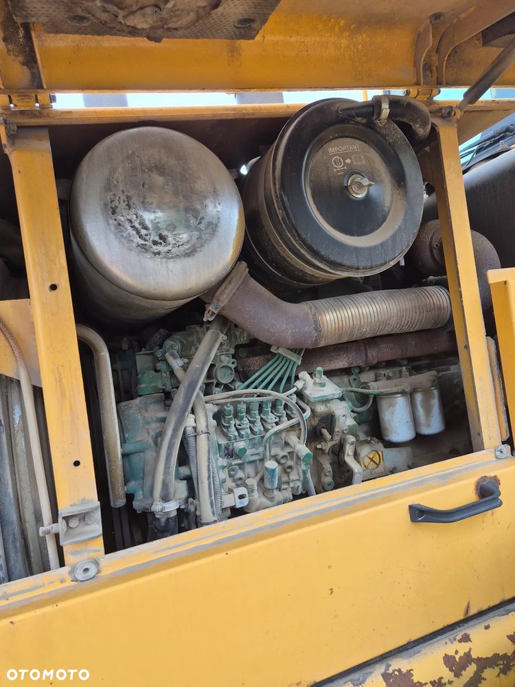 Volvo L 70 C - 5