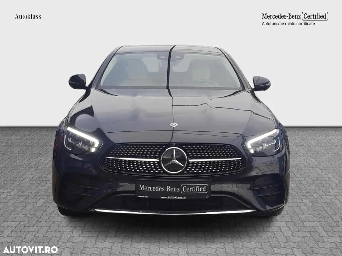 Mercedes-Benz E - 9