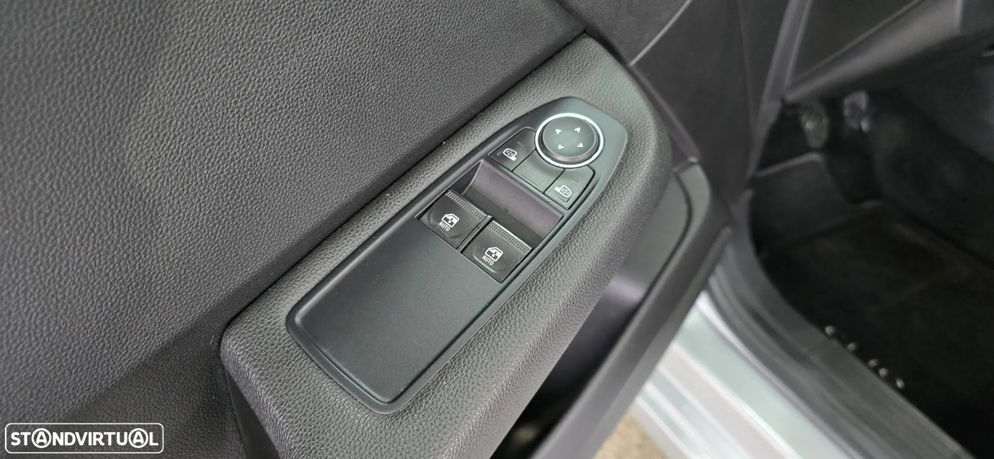 Renault Clio 1.5 Blue dCi Intens - 19