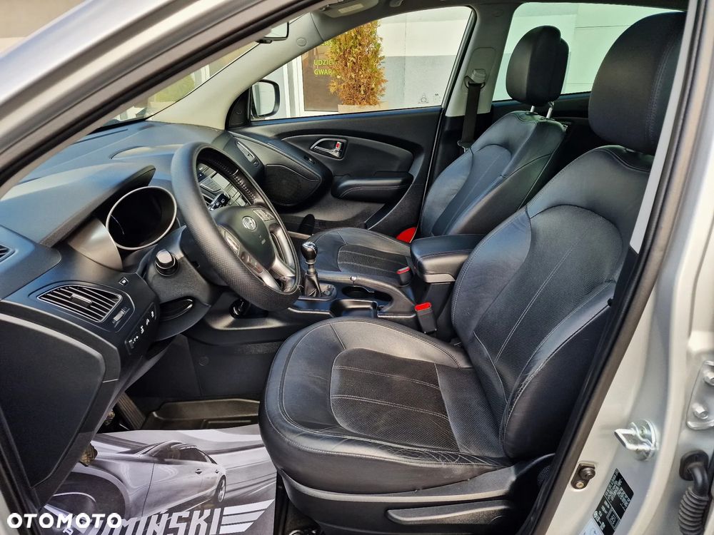 Hyundai ix35 2.0 CRDi 4WD Style - 17