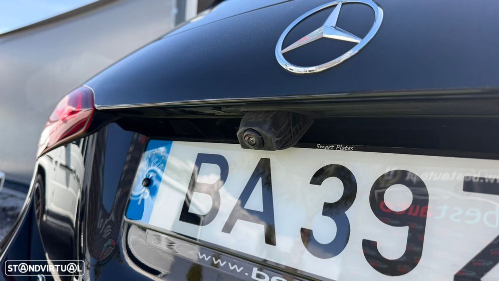 Mercedes-Benz A 250 e AMG Line - 11