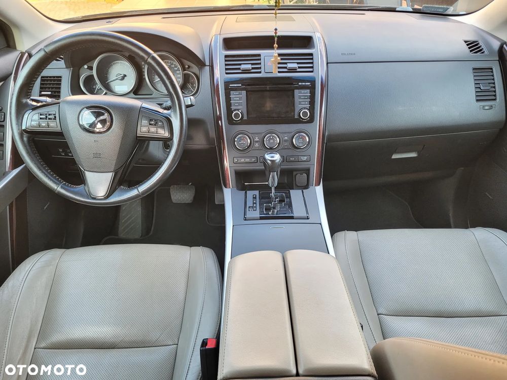 Mazda CX-9 - 5