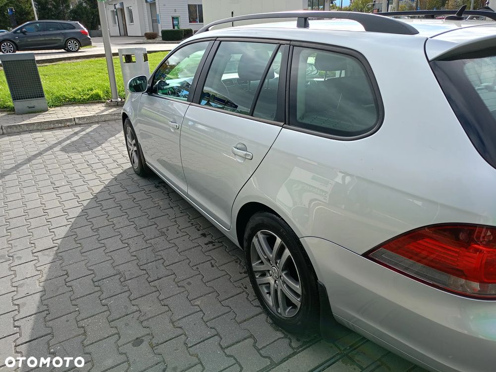 Volkswagen Golf VI 1.6 TDI BlueMot Comfortline DSG - 7