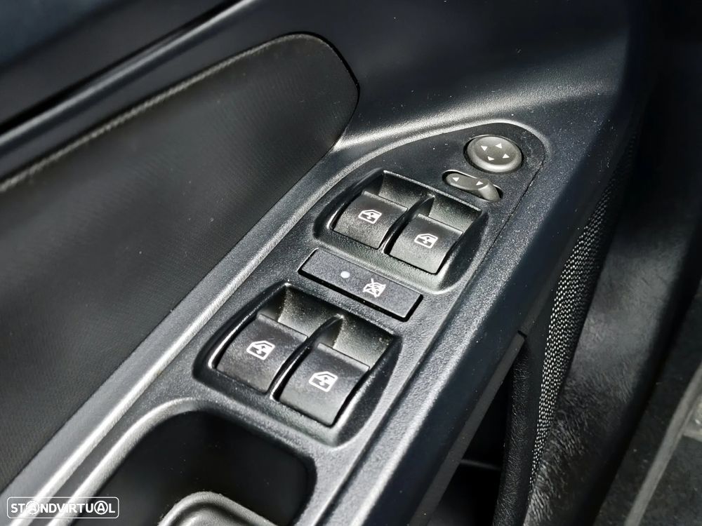 Fiat Tipo Station Wagon 1.3 M-Jet Street - 26