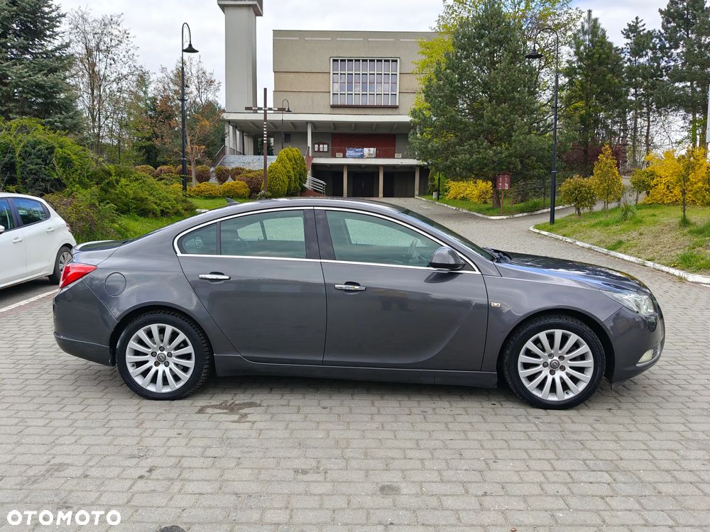 Opel Insignia 2.0 T Cosmo - 2