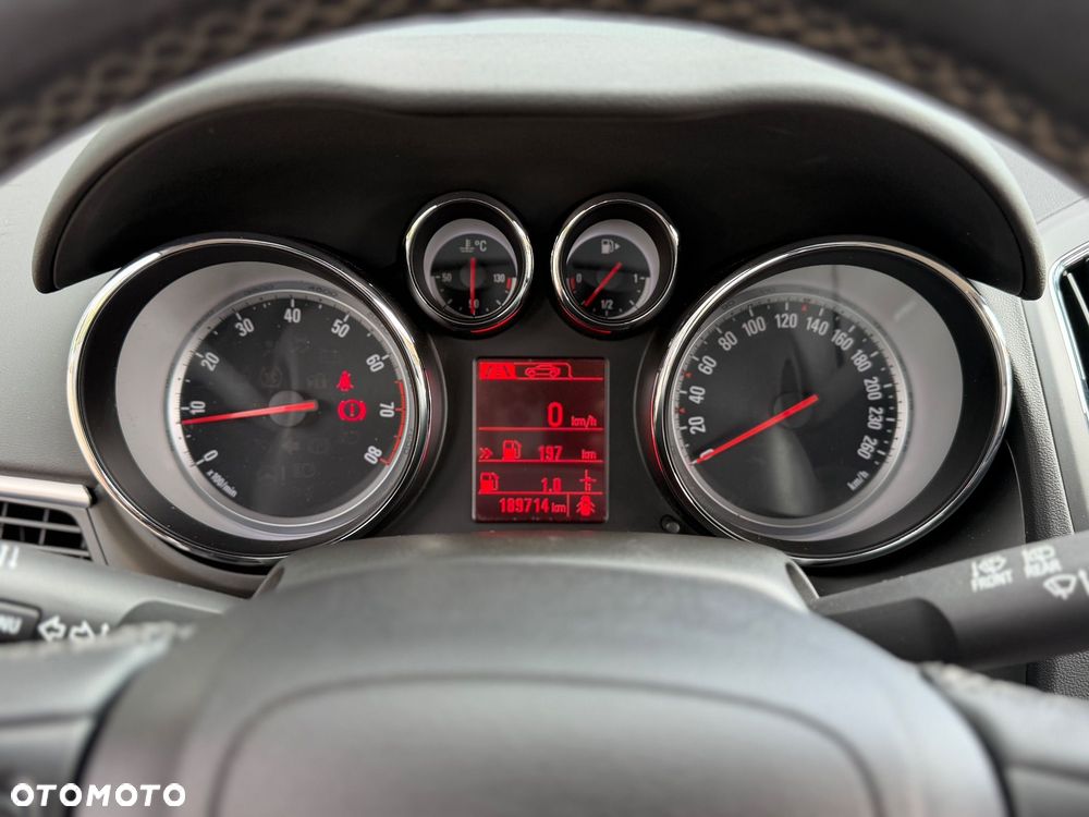 Opel Zafira Tourer 1.4 Turbo Business Innovation - 23