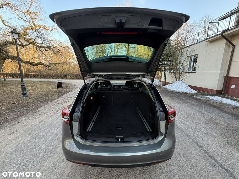 Opel Insignia - 24
