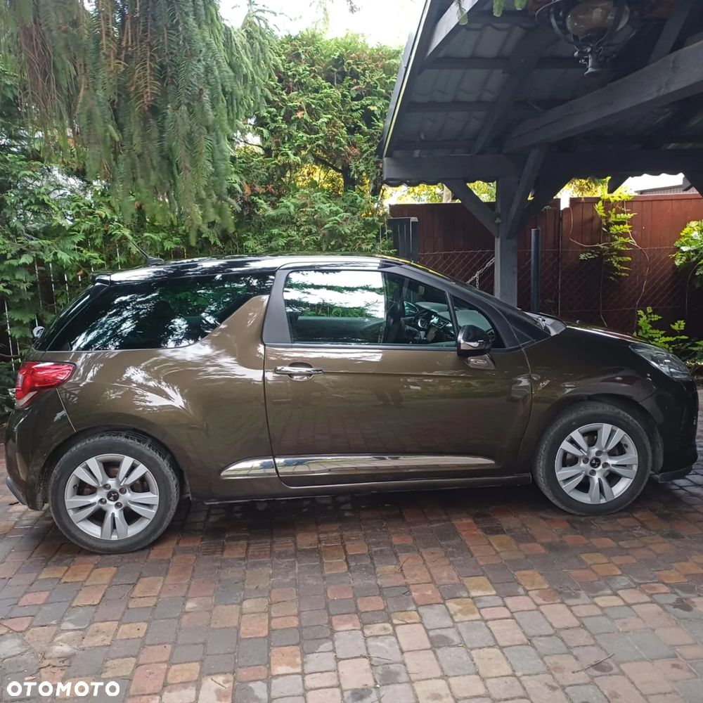 Citroën DS3 1.6 e-HDi SoChic - 3