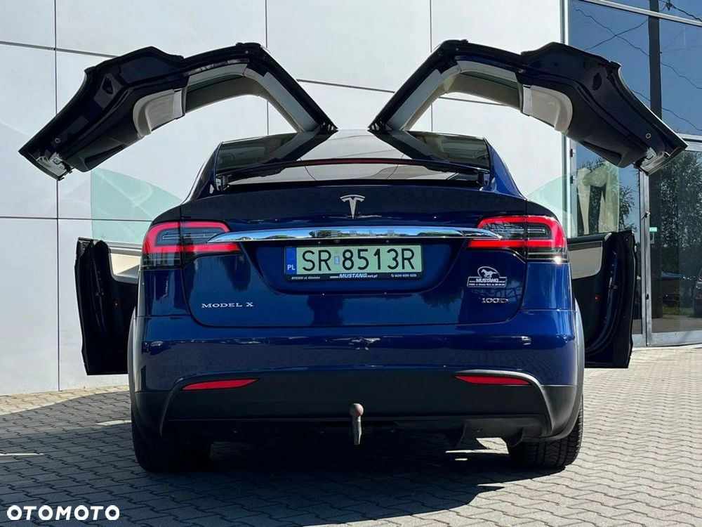 Tesla Model X Long Range Plus - 10