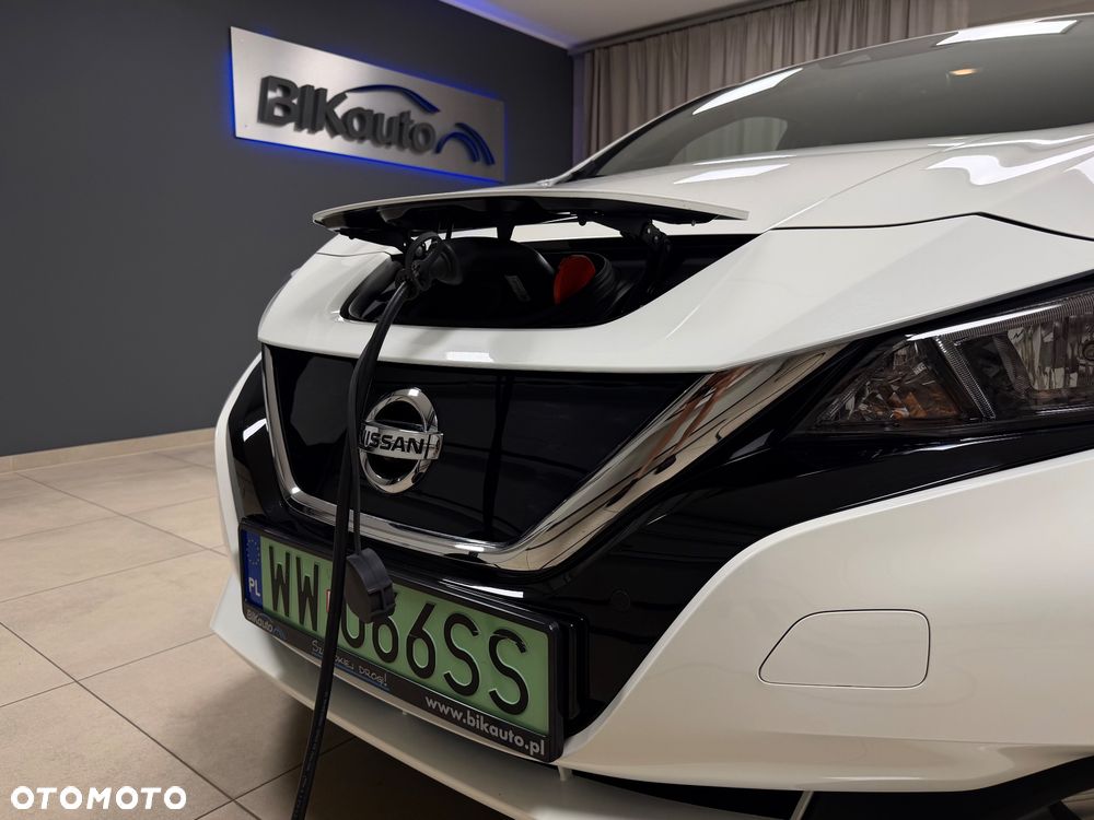 Nissan Leaf 40kWh N-Connecta - 29