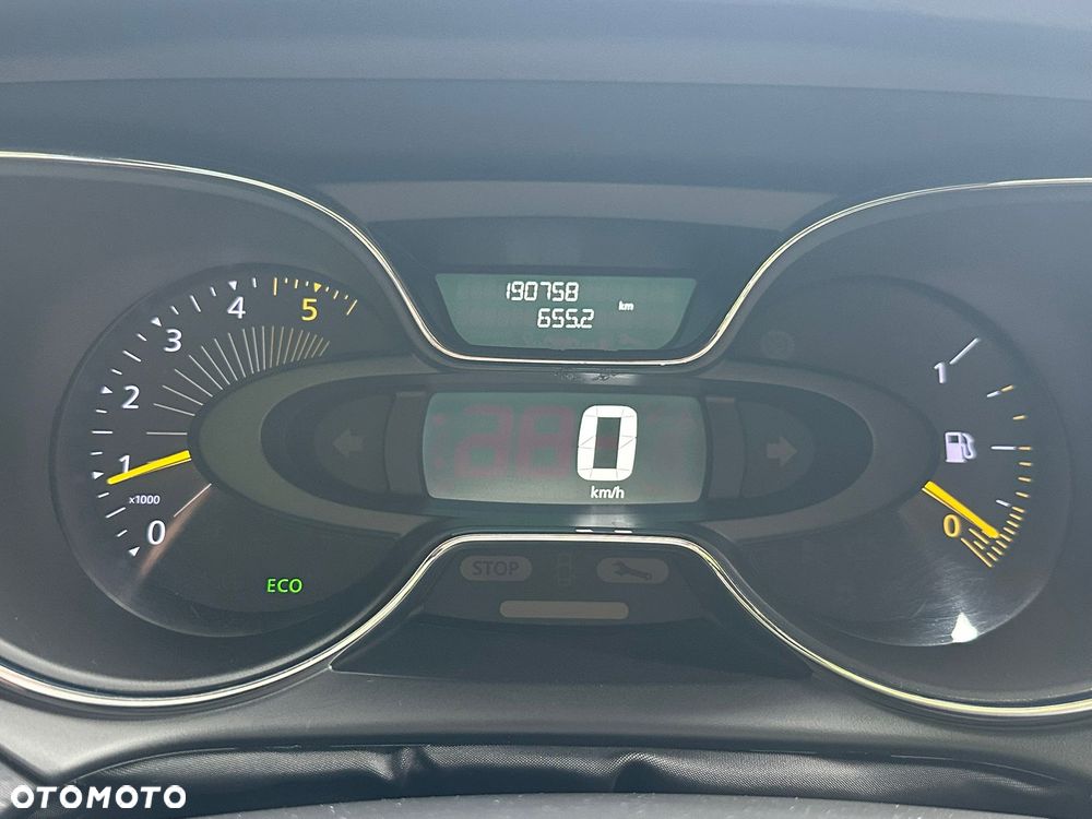 Renault Captur 1.5 dCi Energy Intens - 16