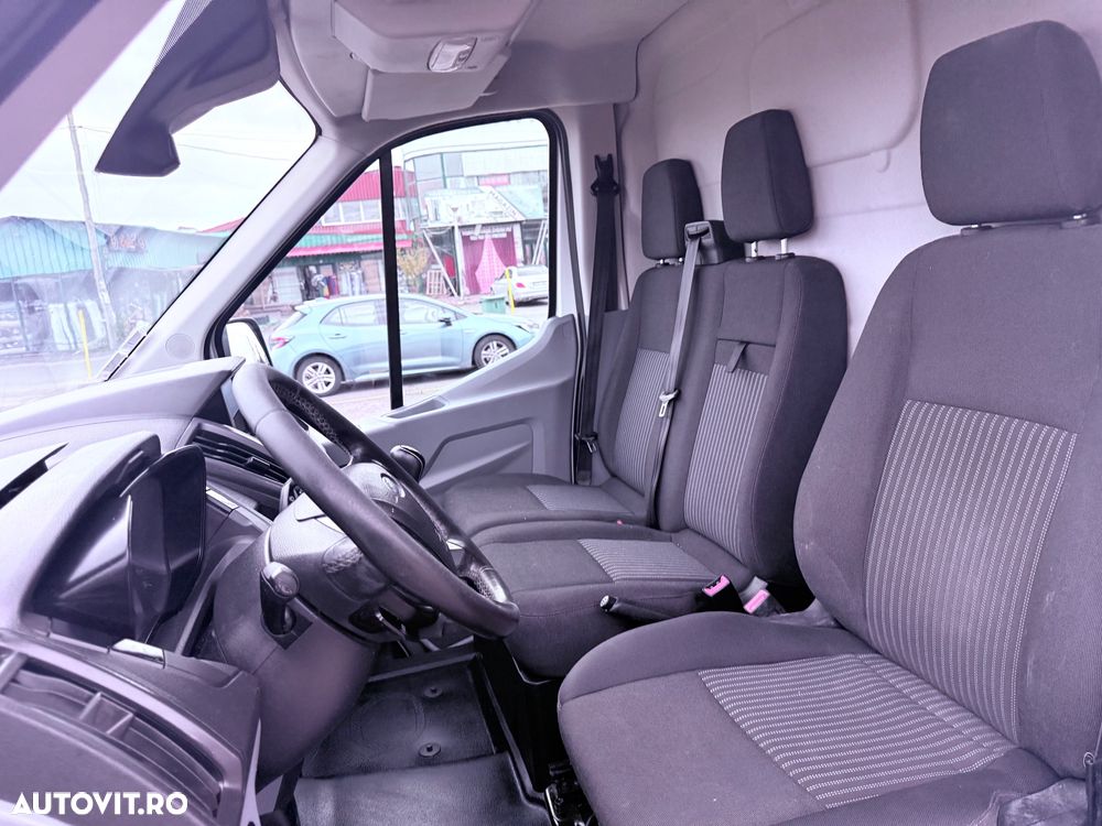 Ford Transit - 26