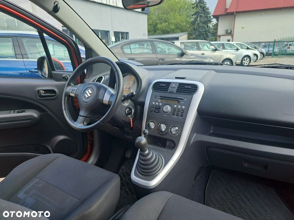 Suzuki Splash 1.0 Club - 4