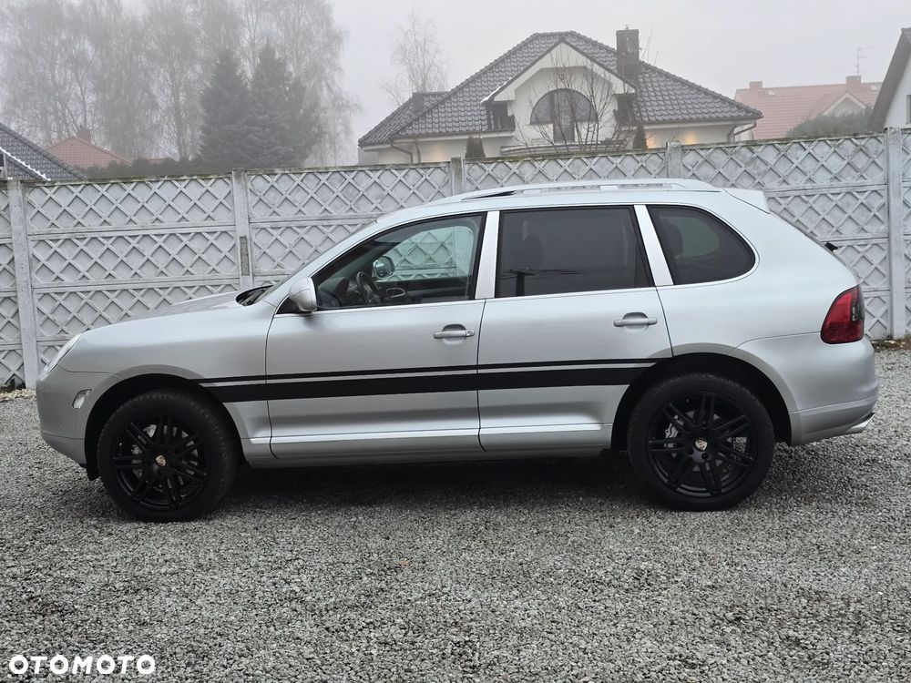 Porsche Cayenne - 13