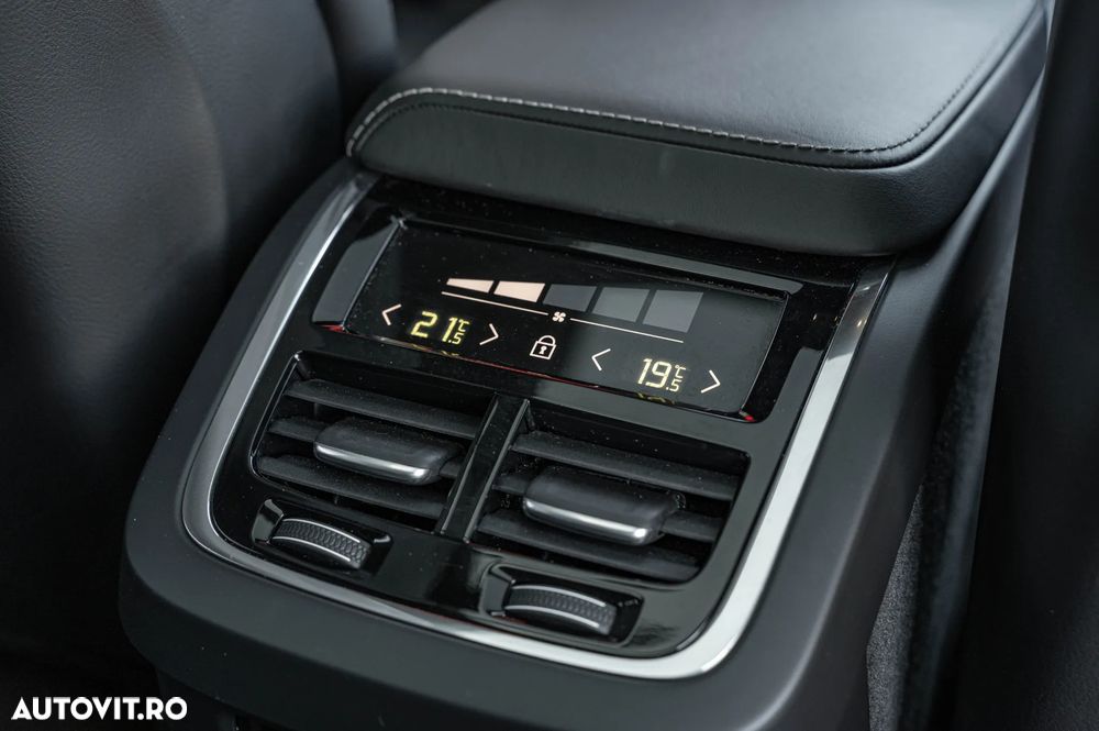 Volvo XC 60 B4 D AWD Geartronic RDesign - 18