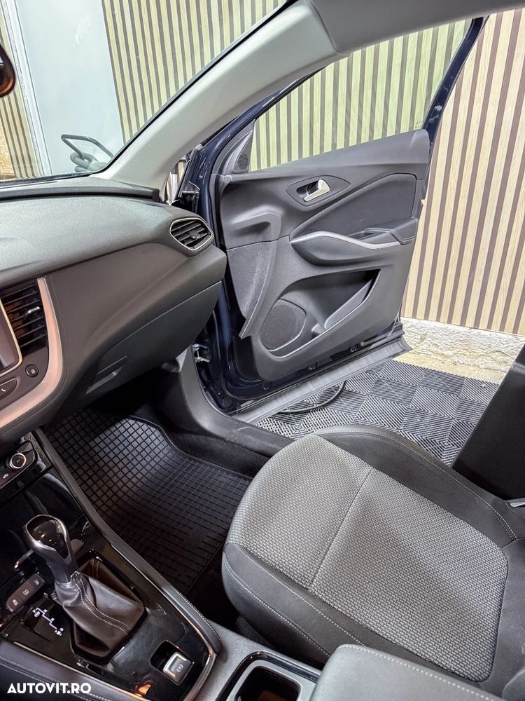 Opel Grandland X - 9